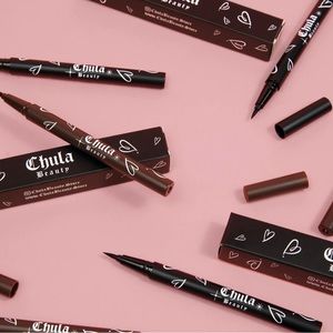 Chula Liquid Eyeliner Duo (black and brown liquid eyeliner)